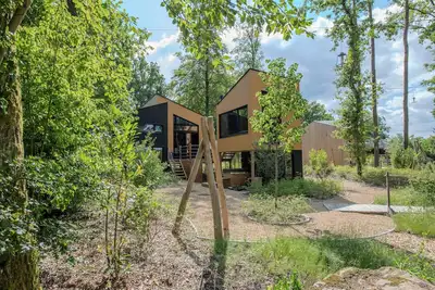 Image de Gîte unique avec wellness et parc privé