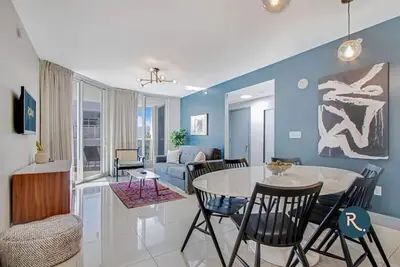 Image de Roami at Habitat Brickell | 3br