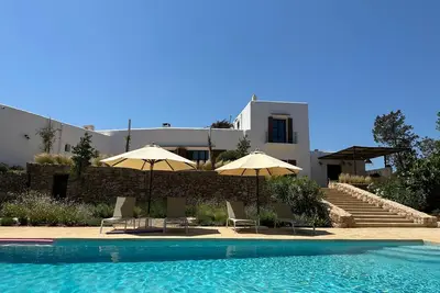 Image de Can Pere Mateu. Traditional beautiful country 3 bedrroom Villa. Santa Eularia