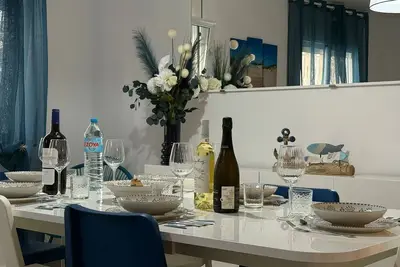 Image de Roses centre • appartement moderne • proche de tout