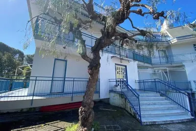 Image de Apartment On The Sea and with private parking.