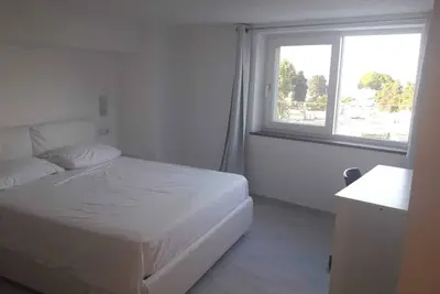 Image de Appartement '2 Vista Mare' avec vue sur la mer, Wi-Fi et climatisation