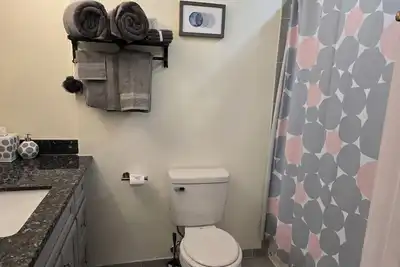 Image de Eat Pray Love Country Living 3-bedroom house with Ac in Vinton, La.