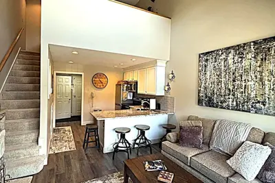 Image de Luxury Jiminy Ski On Off Village Ctr Condo Sleeps4