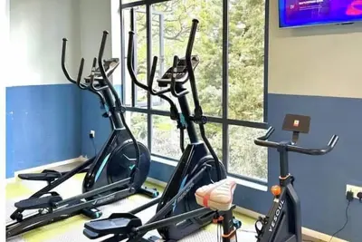 Image de Luxe place with pool+gym+mini mart in yaya center