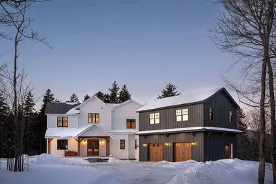 Image de Luxury 6-Br Estate 5-min from Mt. Snow