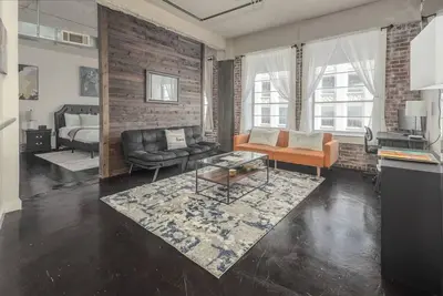 Image de The Iconic Memphis Studio!