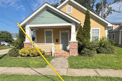 Image de Relax in Style, Designer 2br Near Downtown Augusta