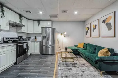 Image de Brand New Modern 2br/Heart of Center City