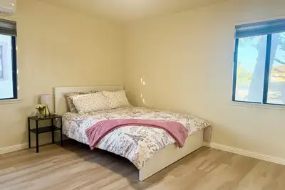 Image de 3Beds 2Bedrooms Renovation House Prime Location