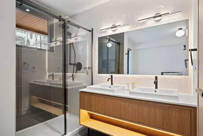 Image de New Luxury Condo - 3 Bedroom, 2 Bath, Beach Access, Near Casino, Golf