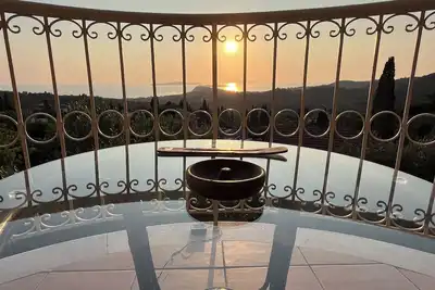 Image de Horizon Breeze:  hilltop villa, near Arillas with  sea views Pool and garden