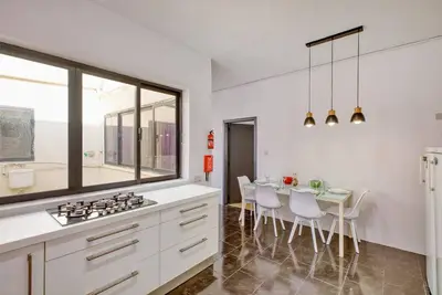 Image de Comfortable 3br Sliema Apt with Balcony, Ac & Wifi