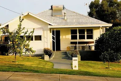 Image de Pet-friendly Jarrah Cottage, a cosy home with spacious block located in Waroona.