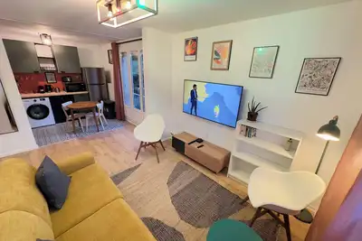 Image de Confort et verdure : moderne 2 pièces avec Parking à Domont