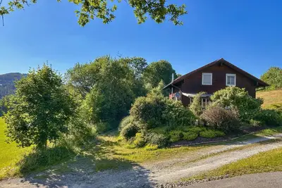 Image de Maison en bois avec terrasse en Forêt bavaroise