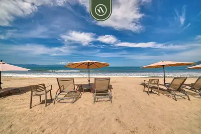 Image de Oceanfront 2 Br Condo - Beach - Restaurant - Gym