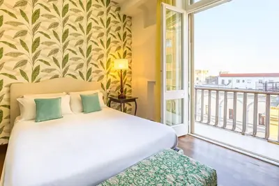 Image de In the heart of the historic center, in Naples, apartment complete with every comfort.