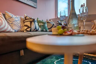 Image de Modern Contractor 2br Apartment • Sleeps 4 With Parking Portsmouth Airbnb