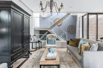 Image de 9a Loader · Roof Top Hot Tub and Mountain Views