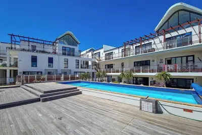 Image de Family fun-sea, sand, surf- Secure-pool, balcony