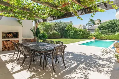 Image de Sunset Beach Family Retreat