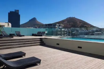 Image de V & A waterfront canals, entertainment, shopping