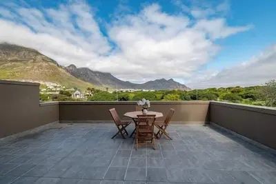 Image de Apartment near Hout Bay Harbour!