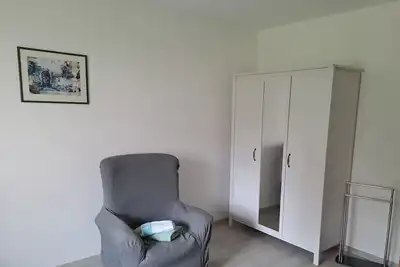 Image de Bright, quiet apartment with 3 spacious bedrooms on the ground floor