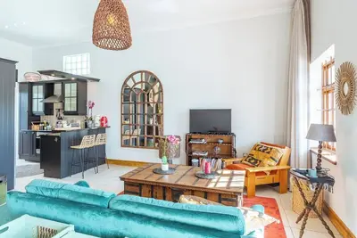 Image de Couples · Characterful Cottage  & Secure