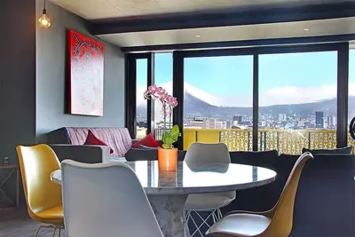 Image de Stylish Wex1 Apartment with Mountain Views