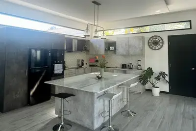 Image de Villa Florine - 2 Bedrooms Gorgeous villa in Tambon Rawai