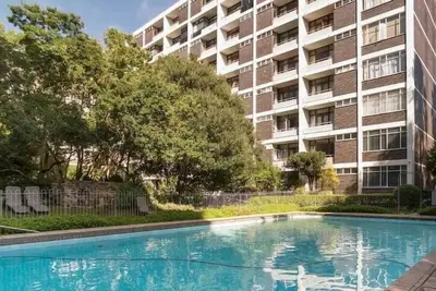 Image de Cozy 2-Bedroom Apartment Just Steps from Company G