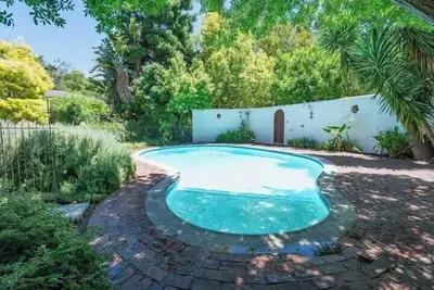 Image de Family Home with Pool, kids area in Constantia
