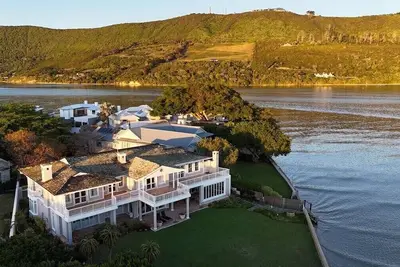 Image de Knysna Lagoon-side Luxury Villa