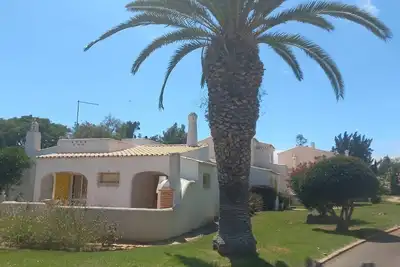 Image de Relaxing on the edge of the nursery between the golf course and Praia da Falésia