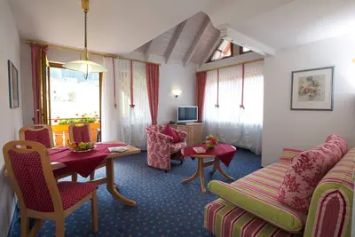 Image de Appartement 'A 31' avec vue sur la montagne, terrasse privée et Wi-Fi