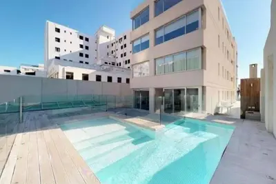 Image de Mouette 1, Own Pool, Entire Floor 4 Suites