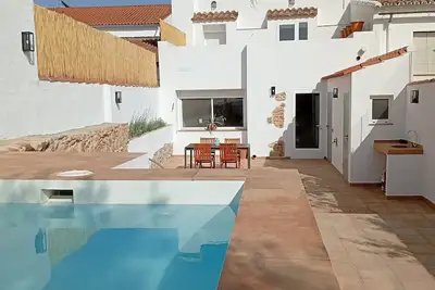 Image de Maison de vacances 'La Sierra Del Viento' avec vue sur la montagne, piscine privée et Wi-Fi