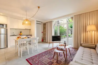 Image de Gaia Superb Terrace Flat