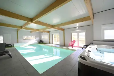 Image de Grand gîte de 15 personnes au cœur de la forêt