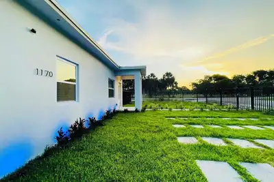 Image de Amazing 2-bedroom House in Miami w/ pingpong table & Bbq grill