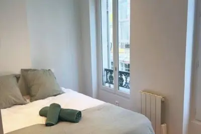 Image de Élégant pied-à-terre parisien au cœur du 17ᵉ