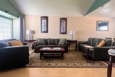 Image de Pinole Valley Hills Family Retreat