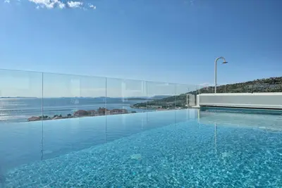 Image de Villa Surfline with Pool