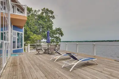 Image de Indoor Pool + Waterfront Deck: Spacious Jay Home