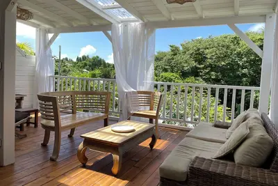 Image de L’Abri Côtier Appartement duplex 2 chambres proche plage de la Datcha de Gosier.