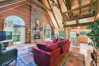 Image de Log Cabin Retreat, Great Location, Pets Allowed