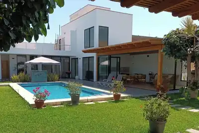 Image de La Villa-Casa Vid