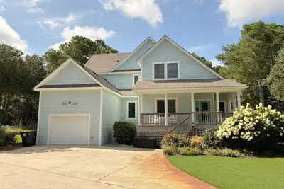 Image de Coast to Coast:Dog Friendly, Private Pool, Hot Tub, Community Amenities